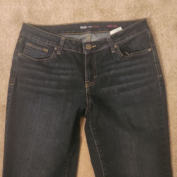 Style & Co Denim Women's Boot Leg Jeans Size 10 Short - Picture 2 of 7